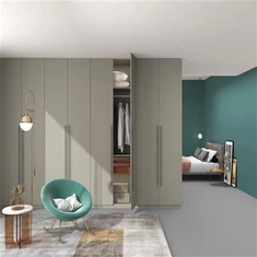 Aluminijasta drsna omara